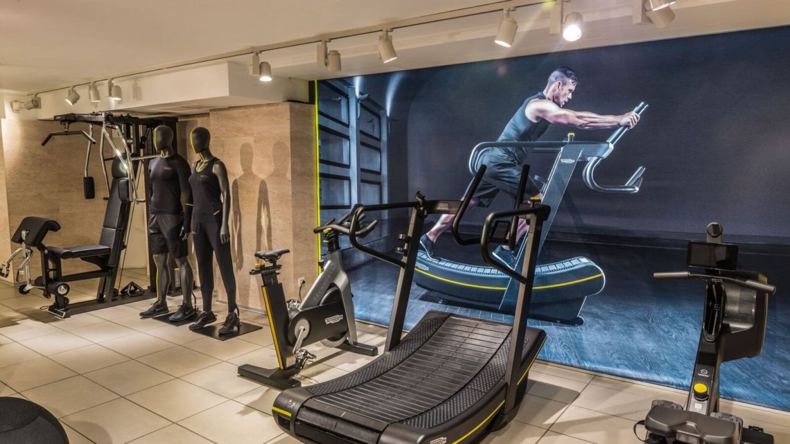 Technogym Eröffnung Zürich Paradeplatz Geräte Indoor Interior