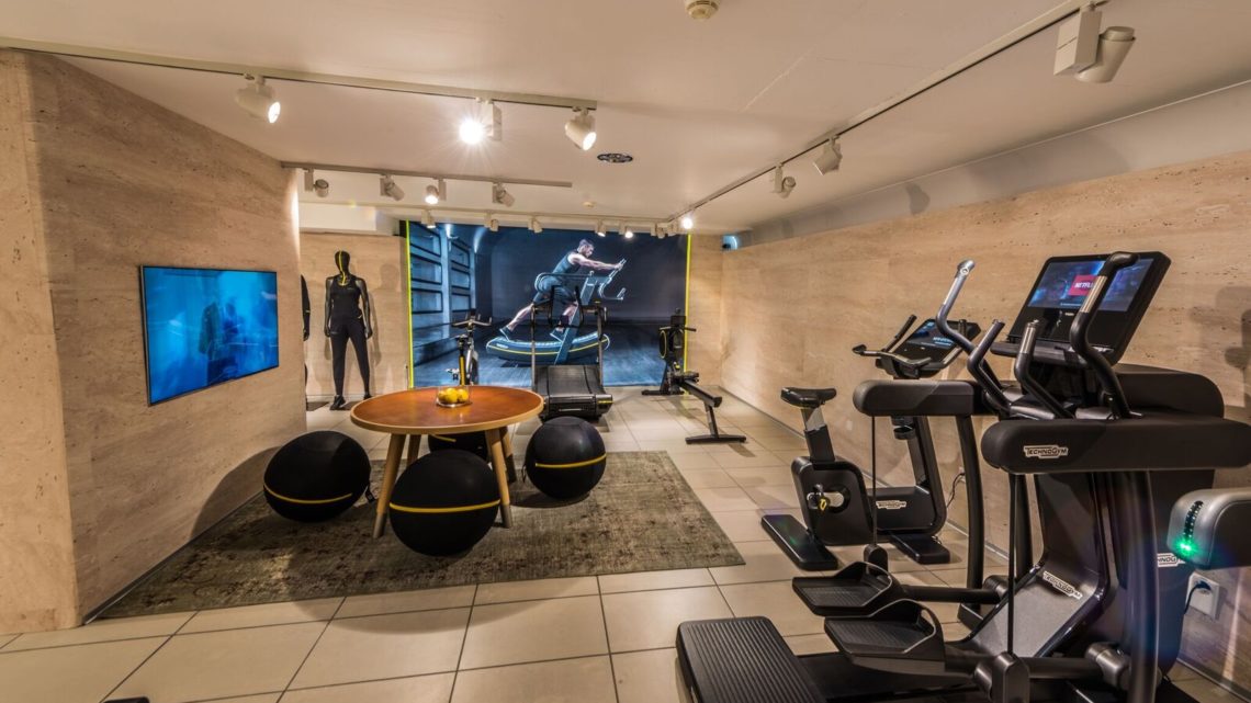 Technogym Eröffnung Zürich Paradeplatz Geräte Indoor Interior