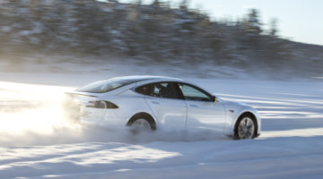 White MS Snow Spray Tesla Innovation