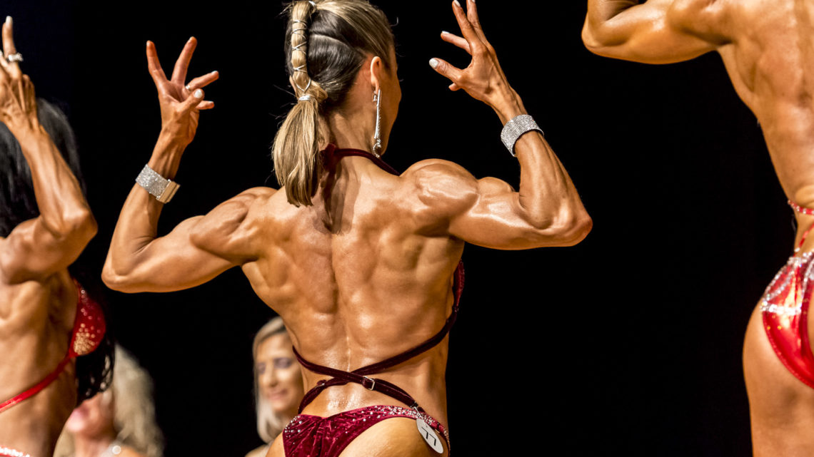 SNBF Fitness Bodybuilding Schweiz Frauen Rücken SM 2018 trendsandstyle