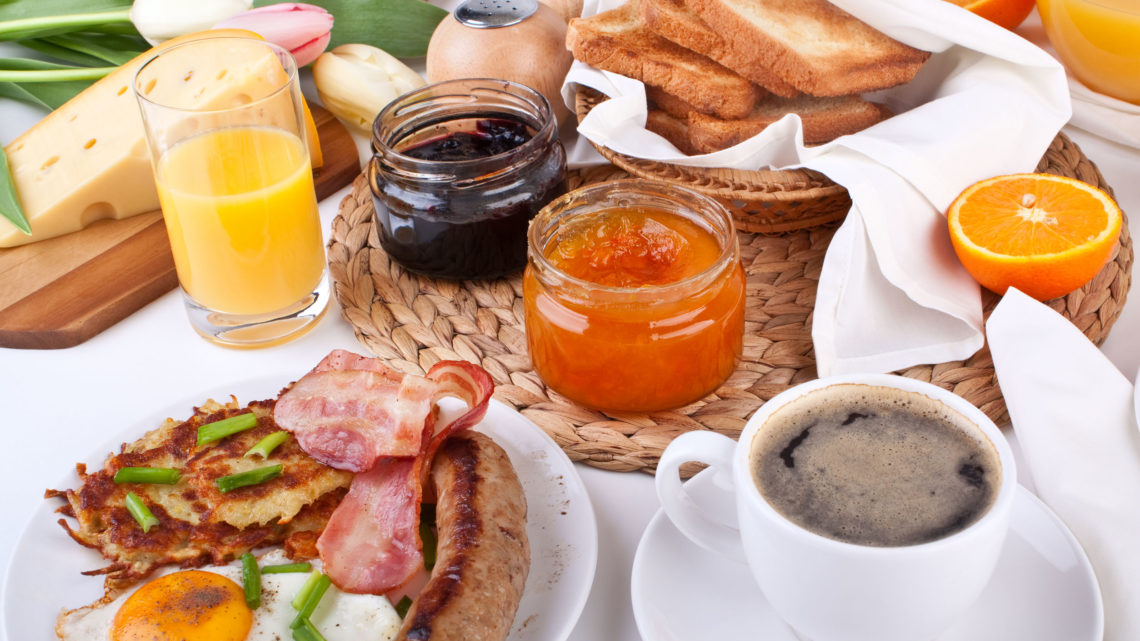 Frühstück schützt Gefässe Herz Kreislauf Brunch Manhattan 123Rf trendsandstyle